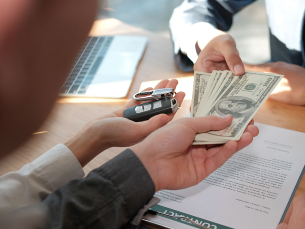 丹江口讨债公司分享债务纠纷解决途径对比：诉讼与委托催收的成本收益分析